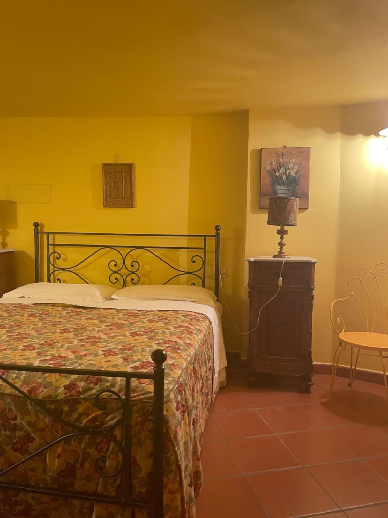 Le Casacce Case Per Vacanze Carmignano Luaran gambar